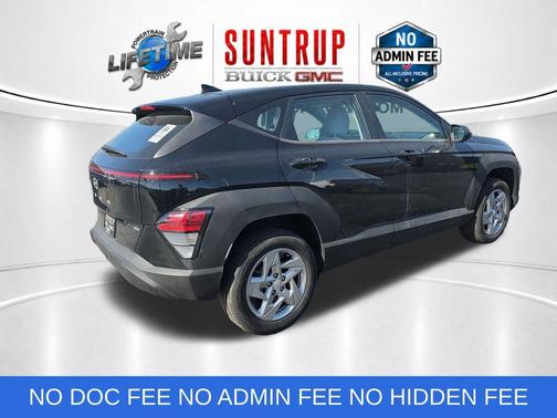 Abyss Black Pearl 2024 Hyundai KONA SE