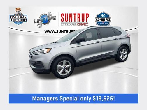 Silver Metallic 2022 Ford Edge SE