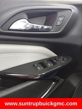 Sterling Gray Metallic 2025 Chevrolet Trax LT