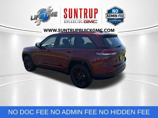 Velvet Red Pearlcoat 2025 Jeep Grand Cherokee Laredo