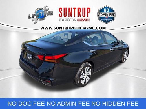 Black 2022 Nissan Altima 2.5 S