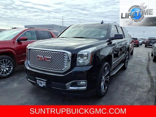 2017 GMC Yukon Denali