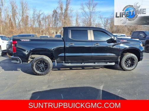 2022 Chevrolet Silverado 1500 Custom Trail Boss