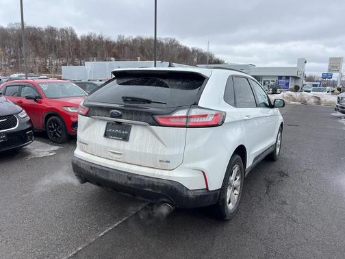2020 Ford Edge SE