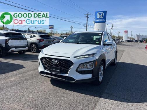 Chalk White 2021 Hyundai KONA SE