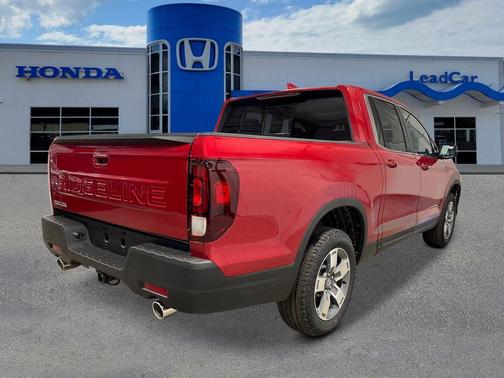Radiant Red Metallic II 2026 Honda Ridgeline RTL