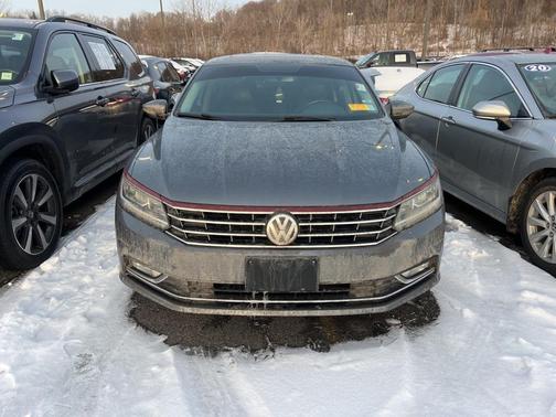 2017 Volkswagen Passat 1.8T SE