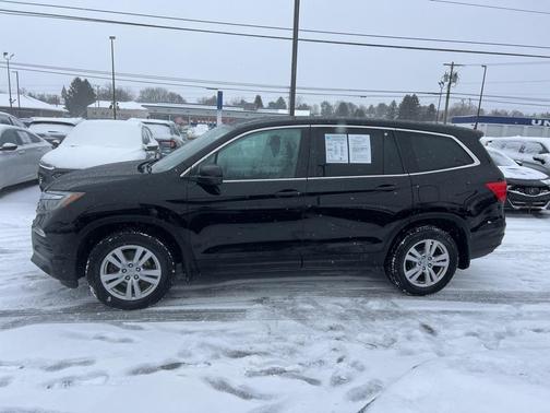 2016 Honda Pilot LX