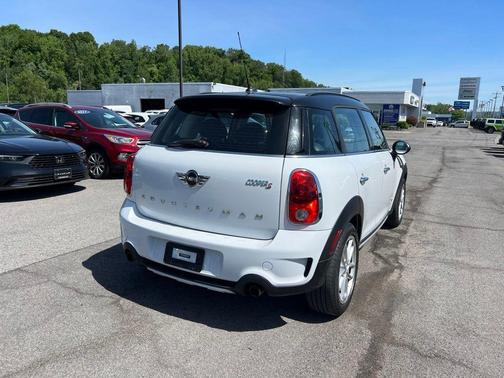 Light White 2015 MINI Countryman Cooper S ALL4