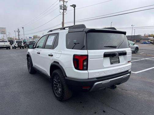 Platinum White Pearl 2026 Honda Passport TrailSport
