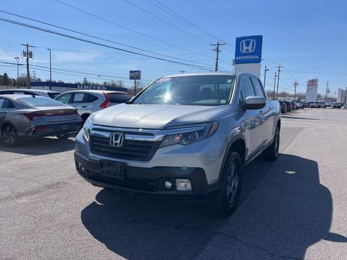 Lunar Silver Metallic 2019 Honda Ridgeline RTL