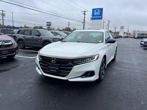 Platinum White Pearl 2022 Honda Accord Sport 2.0T