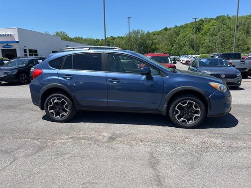 Marine Blue Pearl 2013 Subaru XV Crosstrek 2.0i Premium