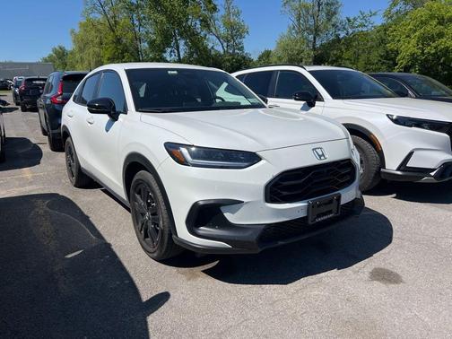 Platinum White Pearl 2026 Honda HR-V Sport