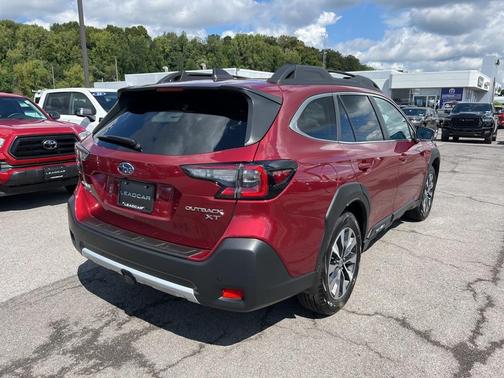 2025 Subaru Outback Limited XT
