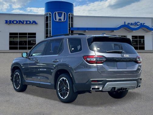 Modern Steel Metallic 2026 Honda Pilot Touring S