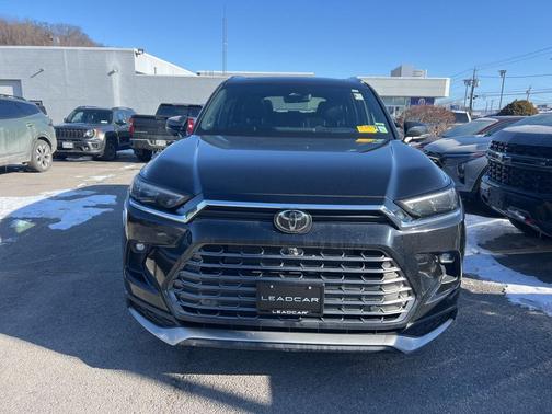 2024 Toyota Grand Highlander Hybrid MAX Platinum