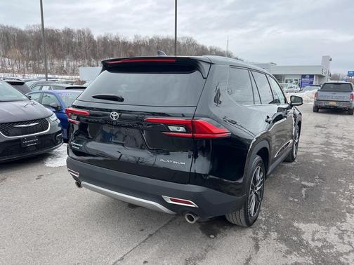 2024 Toyota Grand Highlander Hybrid MAX Platinum