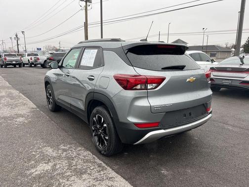 Sterling Gray Metallic 2023 Chevrolet Trailblazer LT