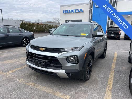 Sterling Gray Metallic 2023 Chevrolet Trailblazer LT