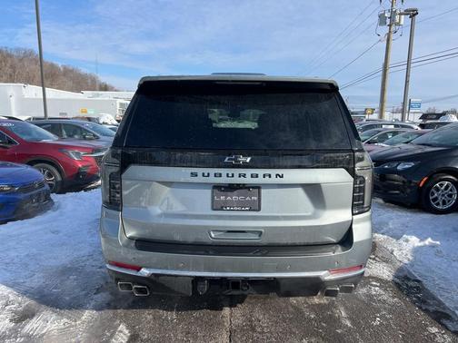 2025 Chevrolet Suburban High Country