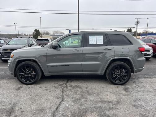2020 Jeep Grand Cherokee Altitude