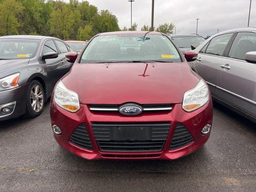 Ruby Red 2014 Ford Focus SE