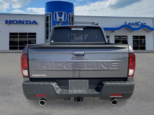 Modern Steel Metallic 2026 Honda Ridgeline RTL