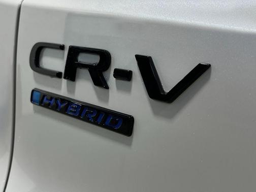 Platinum White Pearl 2026 Honda CR-V Hybrid TrailSport