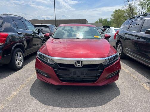 Radiant Red Metallic 2018 Honda Accord EX-L