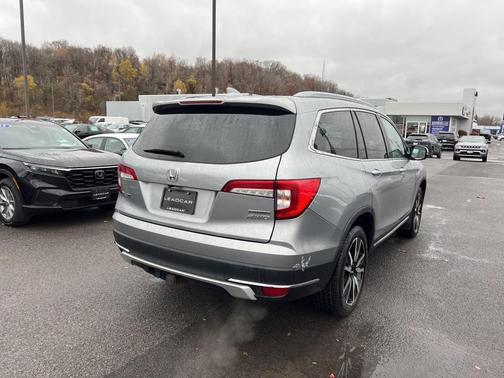 2019 Honda Pilot Touring 7-Passenger