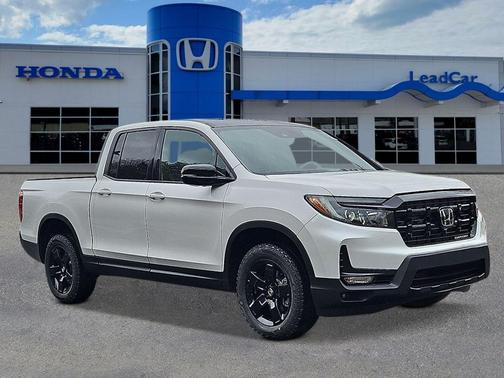 Platinum White Pearl 2026 Honda Ridgeline Black Edition Two-Tone
