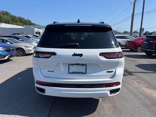 2023 Jeep Grand Cherokee L Summit