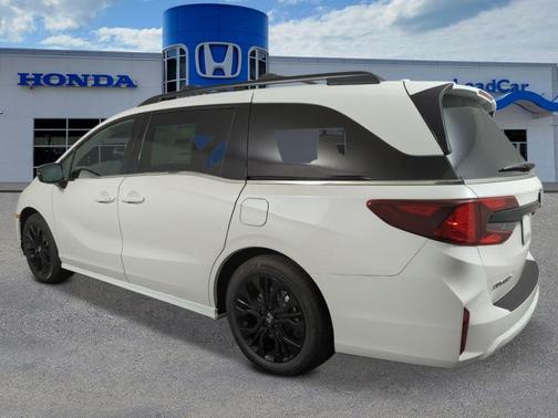 Platinum White Pearl 2026 Honda Odyssey Sport-L