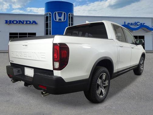 Platinum White Pearl 2026 Honda Ridgeline RTL