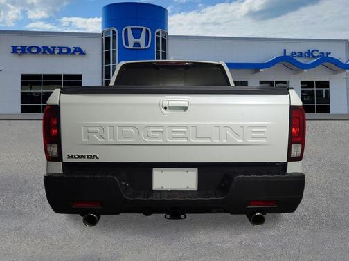 Platinum White Pearl 2026 Honda Ridgeline RTL