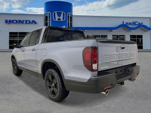 Sonic Gray Pearl 2026 Honda Ridgeline Black Edition