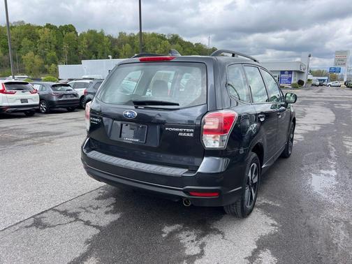Dark Gray Metallic 2017 Subaru Forester 2.5i
