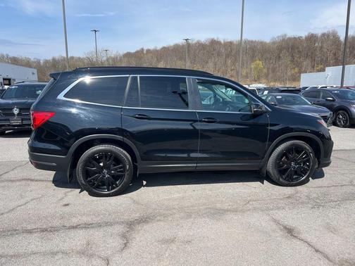 Crystal Black Pearl 2021 Honda Pilot Special Edition