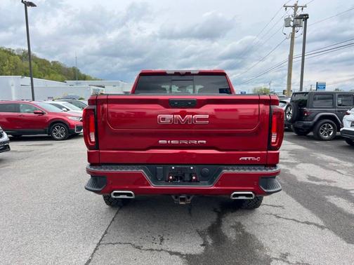 Cayenne Red Tintcoat 2022 GMC Sierra 1500 AT4