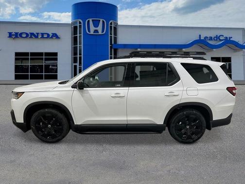 Platinum White Pearl 2026 Honda Pilot Black Edition