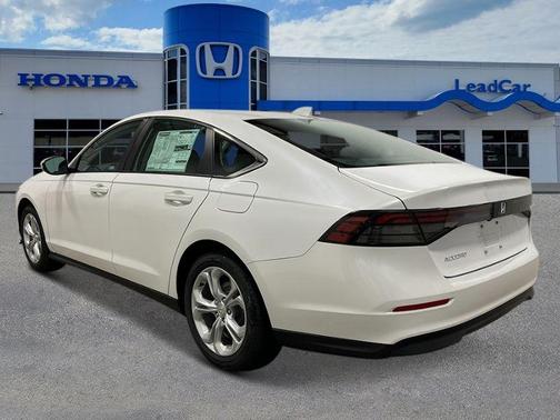 Platinum White Pearl 2025 Honda Accord LX