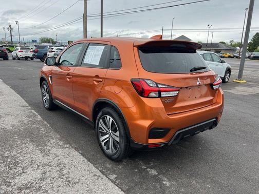 Orange Sunrise Metallic 2022 Mitsubishi Outlander Sport