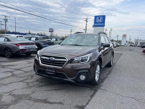 Cinnamon Brown Pearl 2019 Subaru Outback 2.5i Premium
