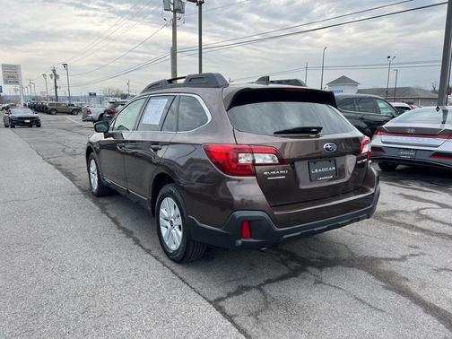 Cinnamon Brown Pearl 2019 Subaru Outback 2.5i Premium