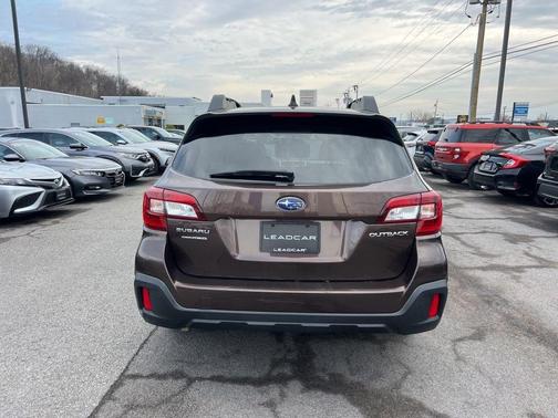 Cinnamon Brown Pearl 2019 Subaru Outback 2.5i Premium