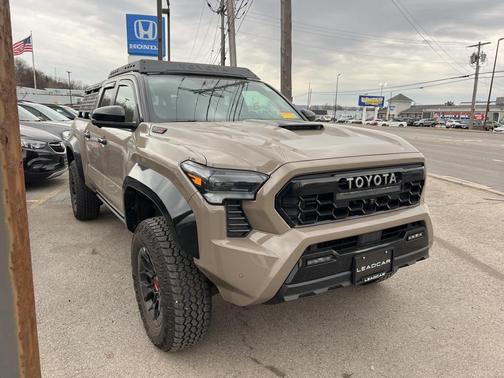 2025 Toyota Tacoma Hybrid TRD PRO