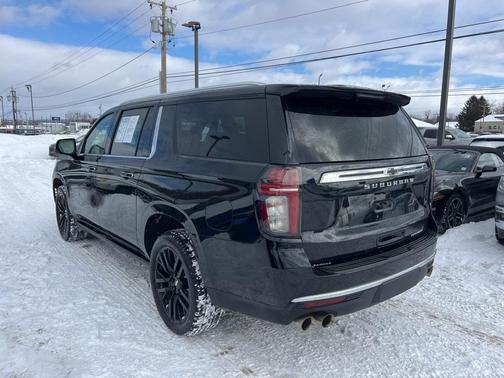 2023 Chevrolet Suburban Premier