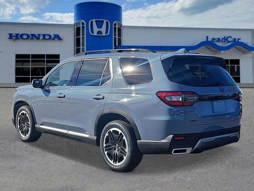 Sonic Gray Pearl 2026 Honda Pilot Touring S