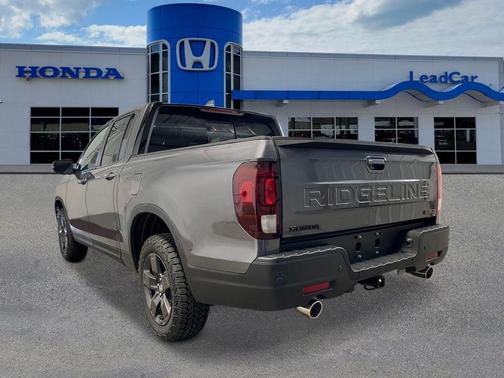 Modern Steel Metallic 2026 Honda Ridgeline TrailSport